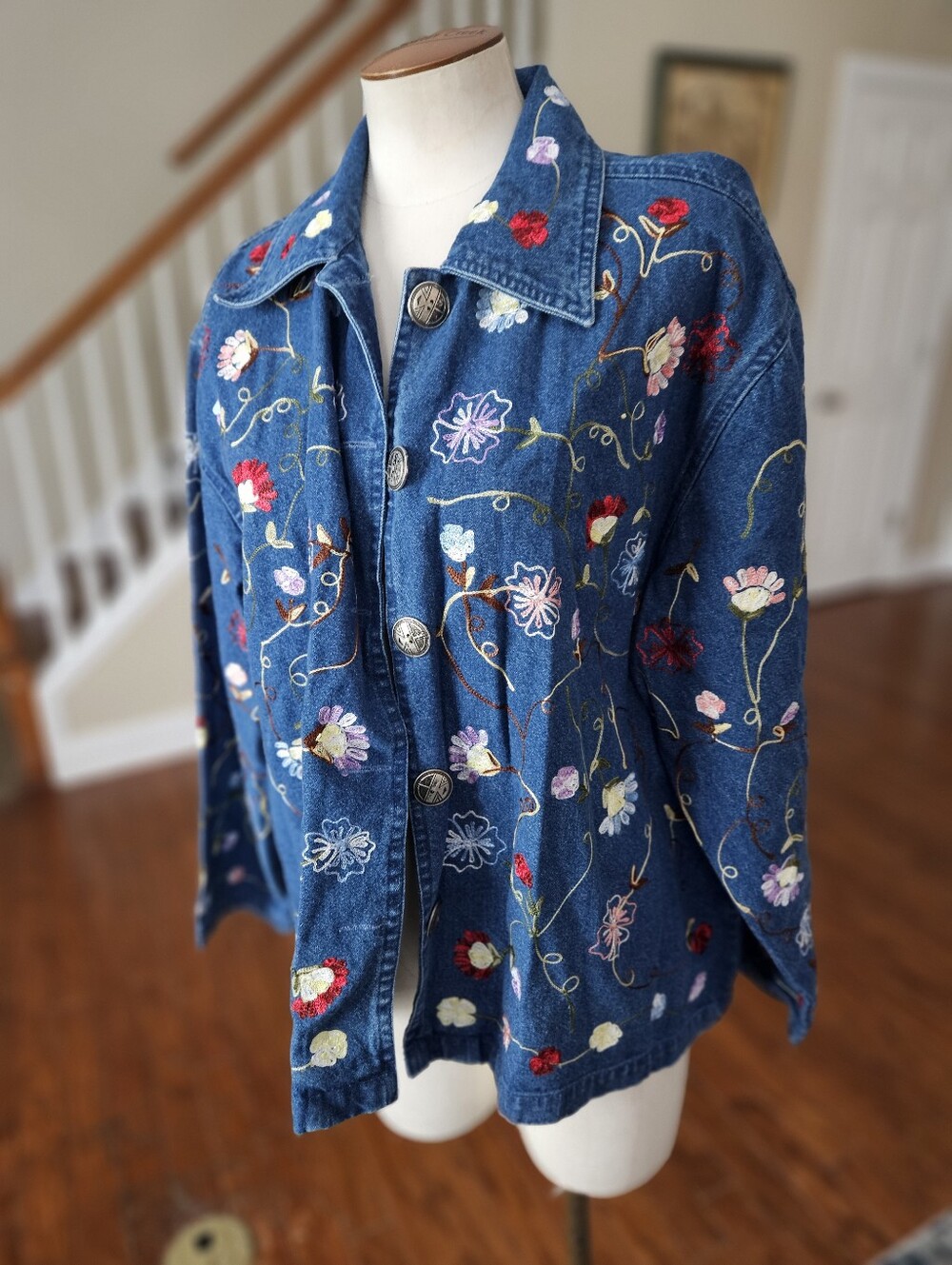 VTG New Directions Embroidered Denim Jean Jacket Large